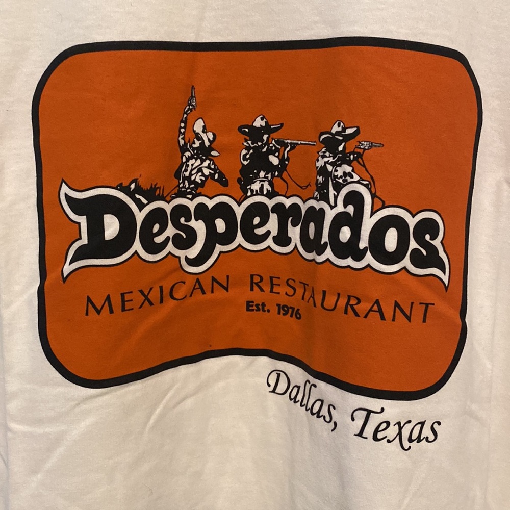 Desperados Mexican Restaurant T-Shirt - Picture 2 of 3